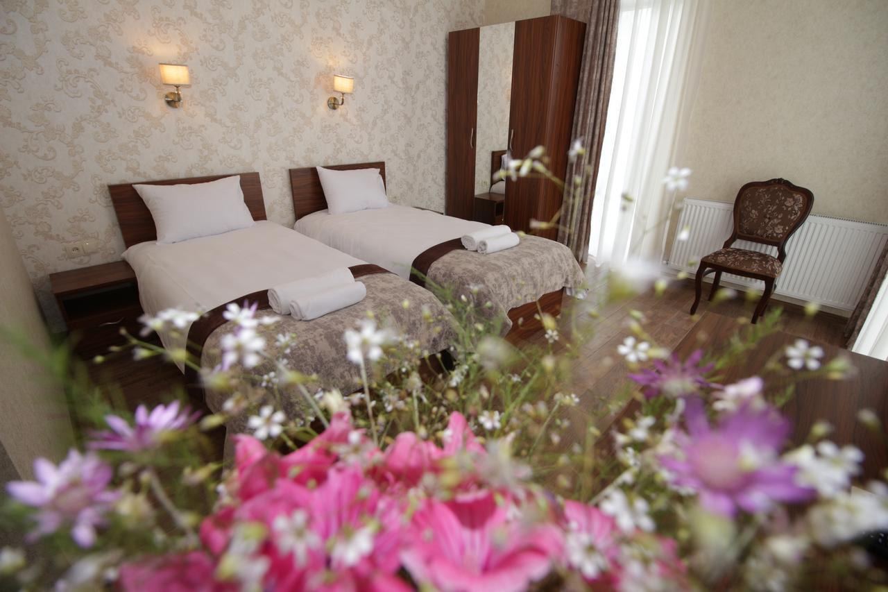 Marialuis Hotel Tbiliszi Kültér fotó