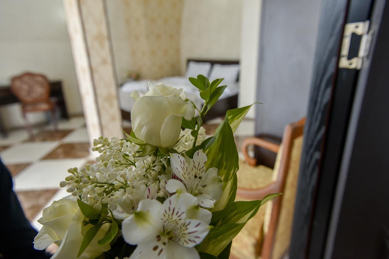 Marialuis Hotel Tbiliszi Kültér fotó