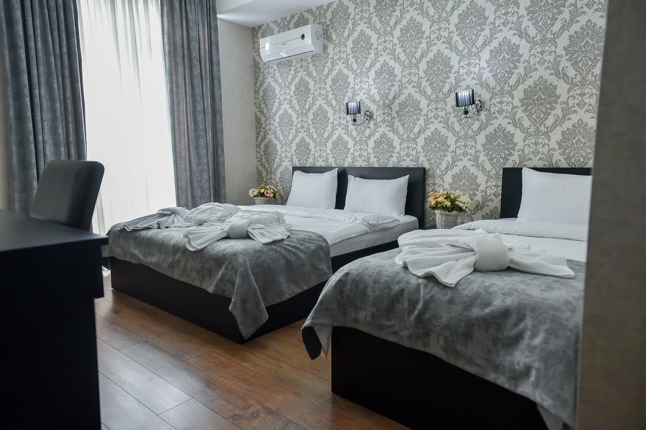 Marialuis Hotel Tbiliszi Kültér fotó